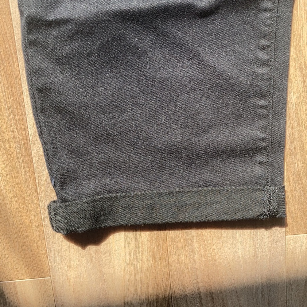 croft & barrow midrise cuffed black jean Capri size 0 - Picture 7 of 16